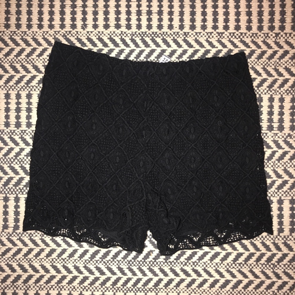 CROCHET BLACK SHORTS